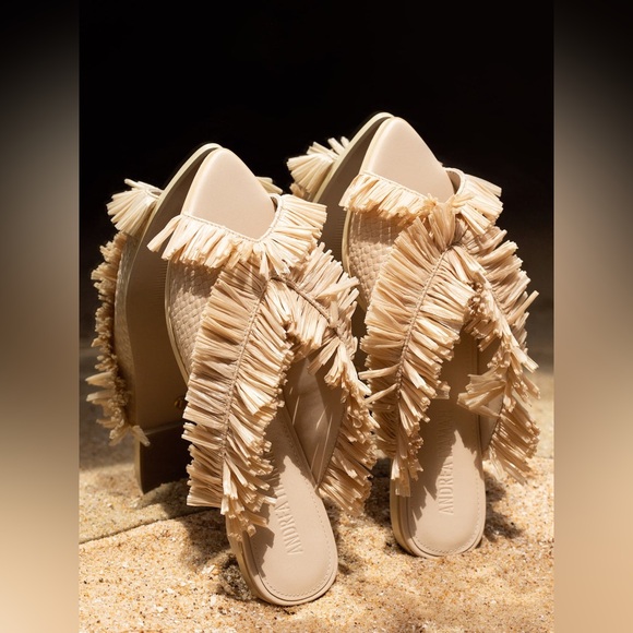 ANDREA IYAMAH Pola Slippers Size - 8 $405 - Picture 4 of 4